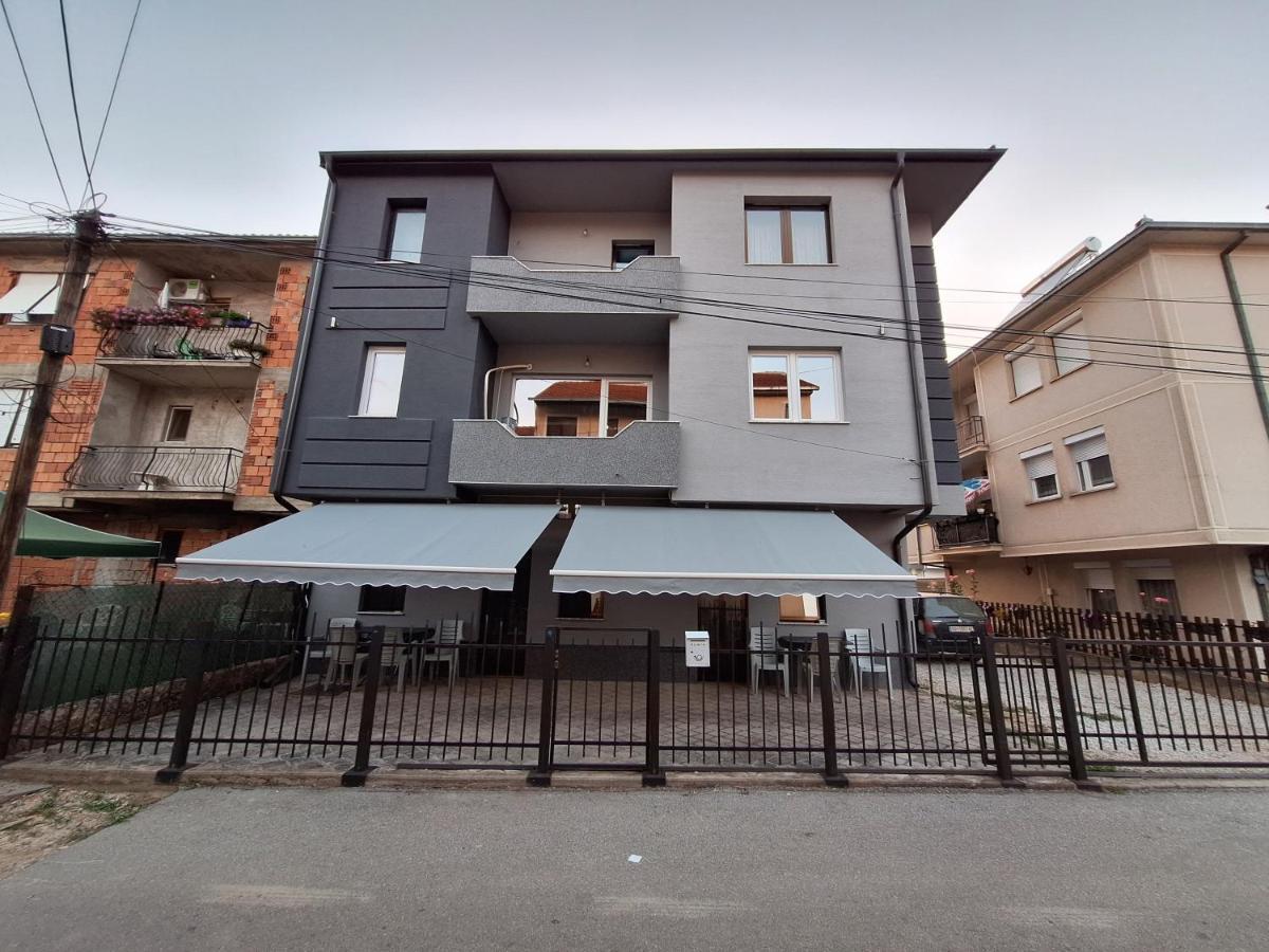 Studio Apartments Oleg Ohrid Exteriör bild