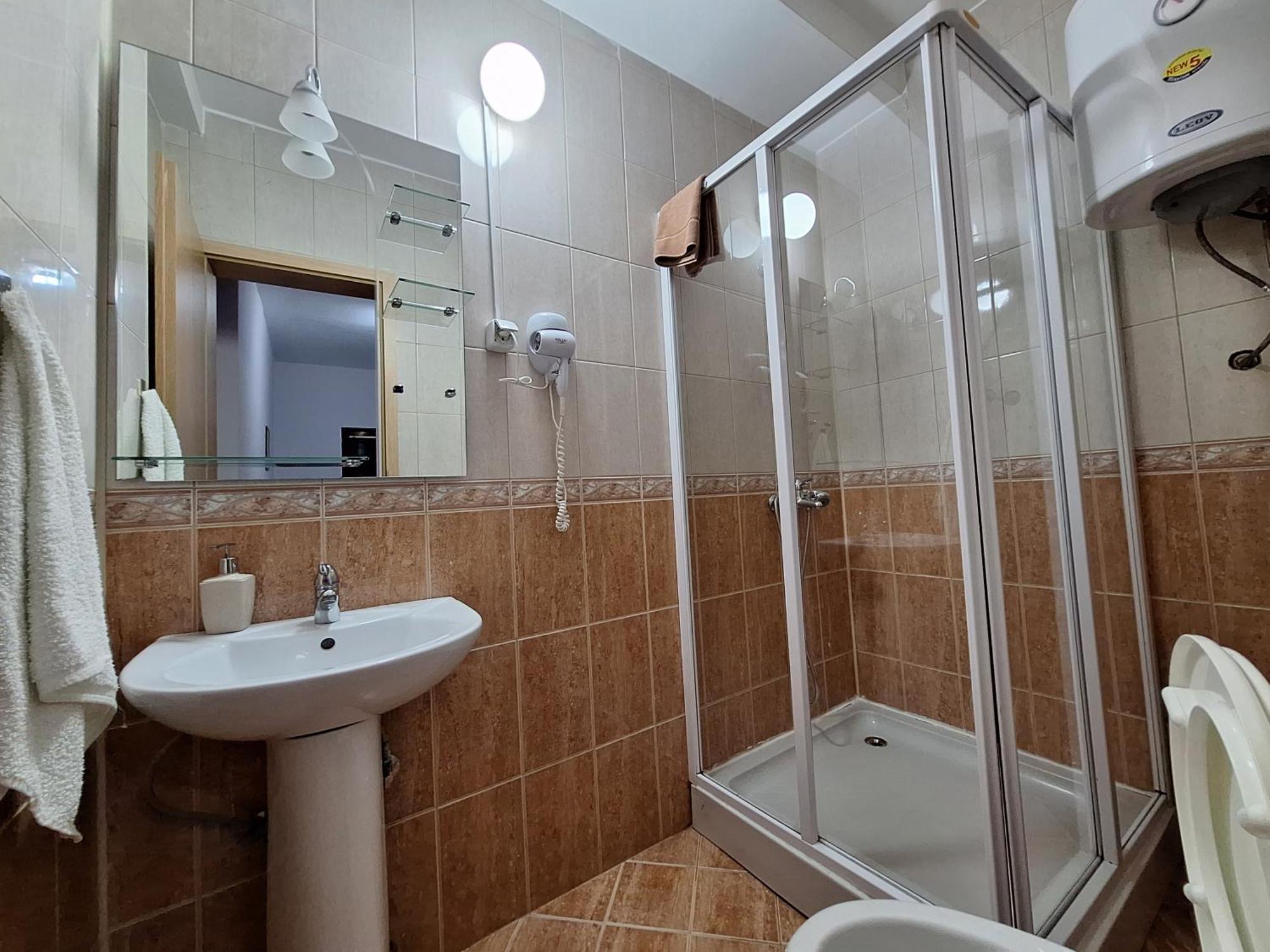 Studio Apartments Oleg Ohrid Rum bild