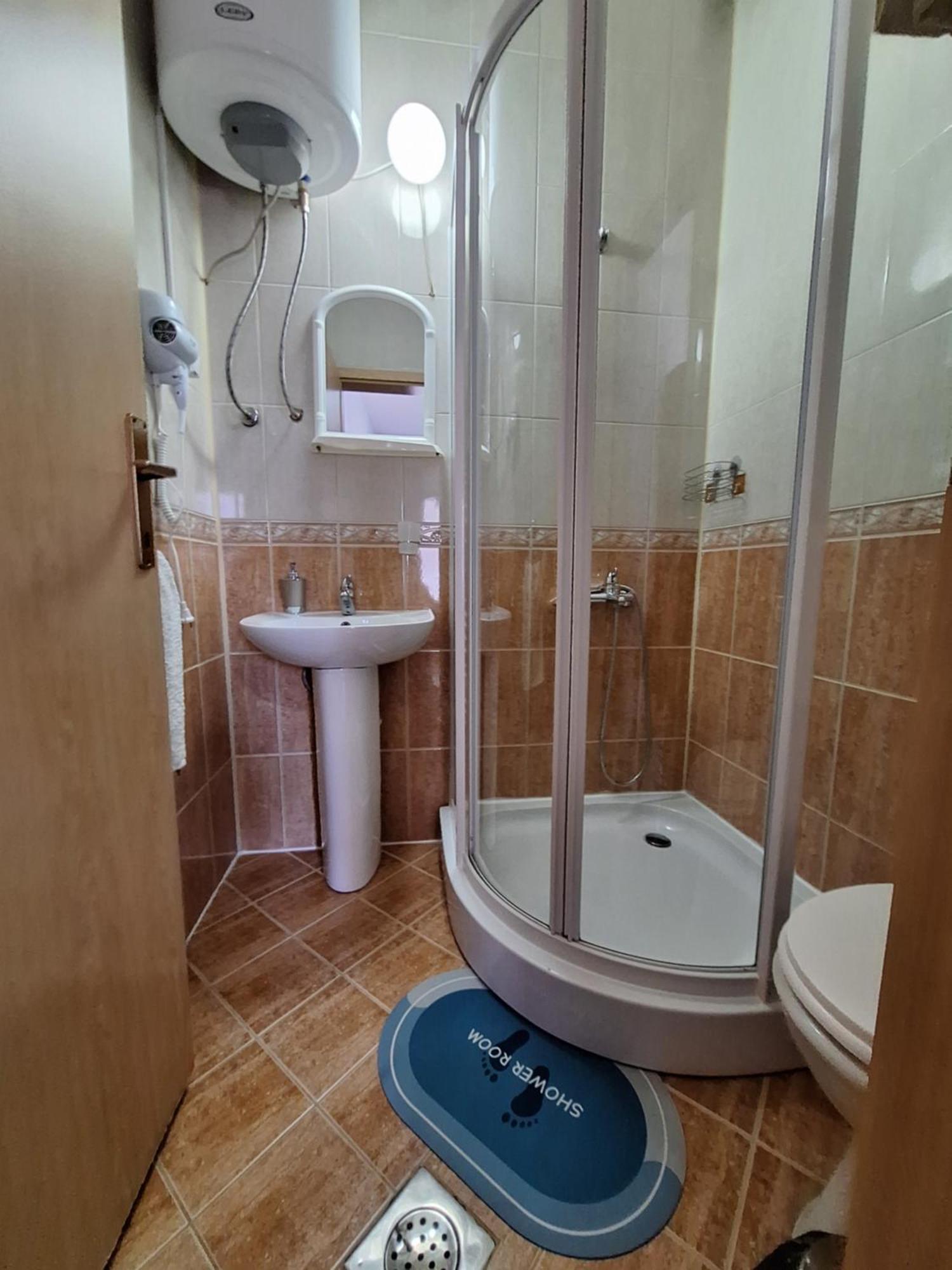 Studio Apartments Oleg Ohrid Exteriör bild